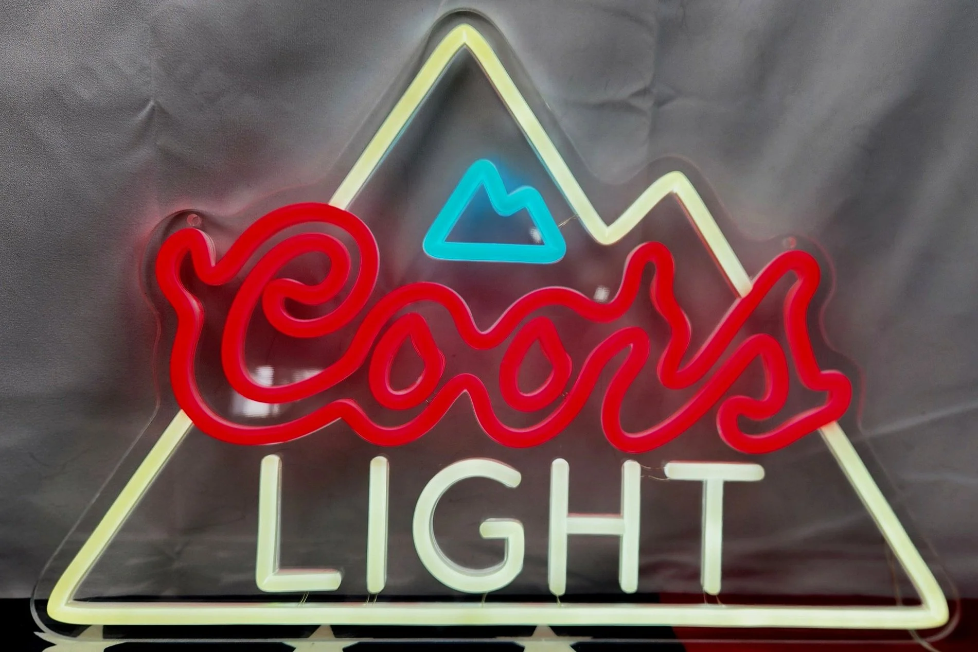 Coors+Light+Mtn+1.jpg?format=2500w